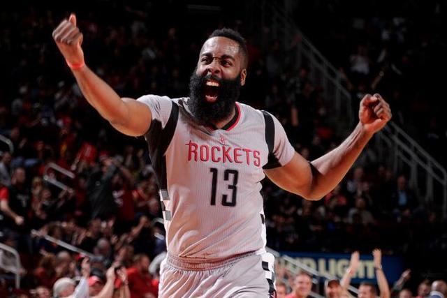 五大联赛助攻榜：萨卡居首 亚马尔9次排第2