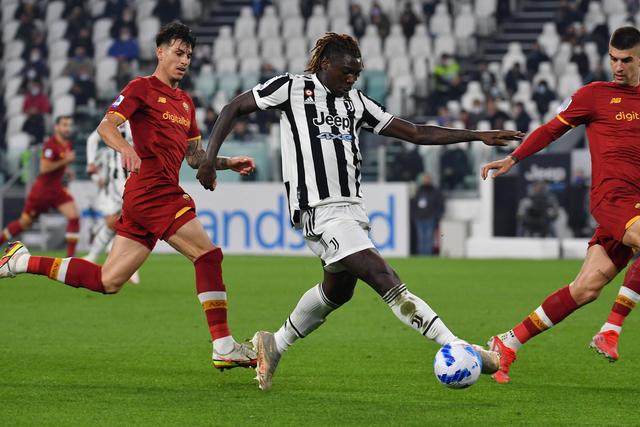 高诗岩14+13山东胜青岛 崔永熙19分广州胜四川